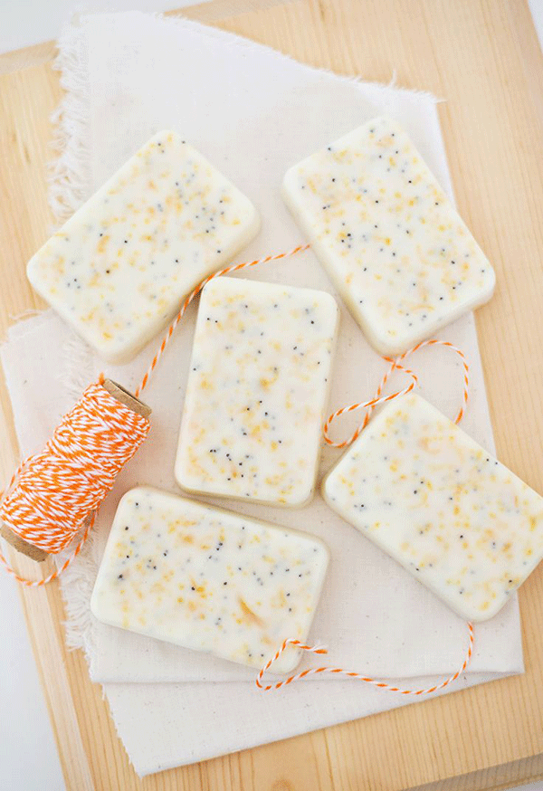 White-Rabbit-DIY-Soap-3